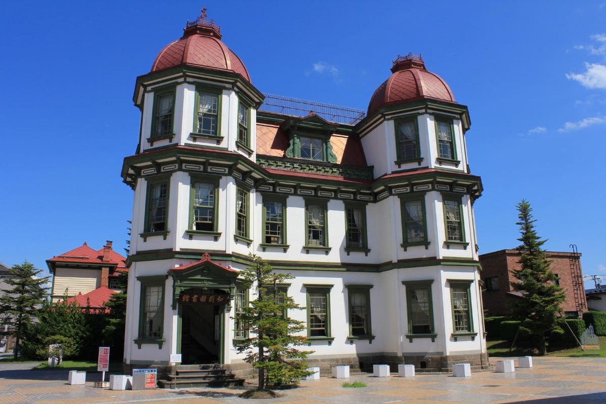 旧弘前市立図書館