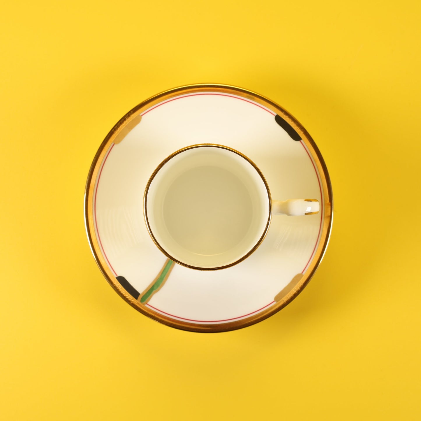 ネオジャパネスクの結晶 ― ノリタケのボーンチャイナが織りなす和モダンの世界 ―