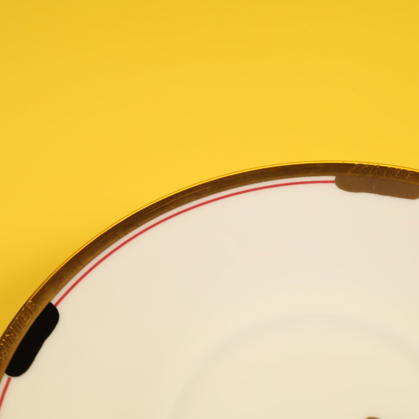 ネオジャパネスクの結晶 ― ノリタケのボーンチャイナが織りなす和モダンの世界 ―