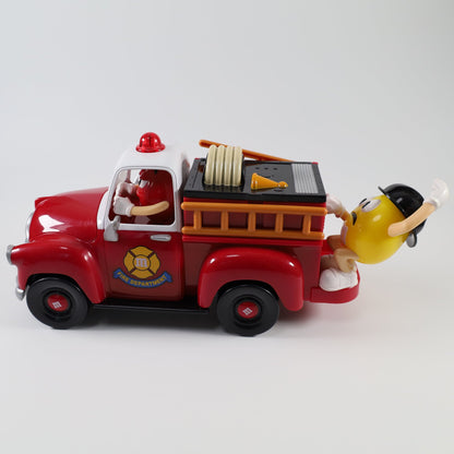 急げ！赤と黄色の救助隊 ～ M&M's が贈る、チョコと消防車と驚きの仕掛けと。