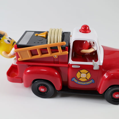 急げ！赤と黄色の救助隊 ～ M&M's が贈る、チョコと消防車と驚きの仕掛けと。